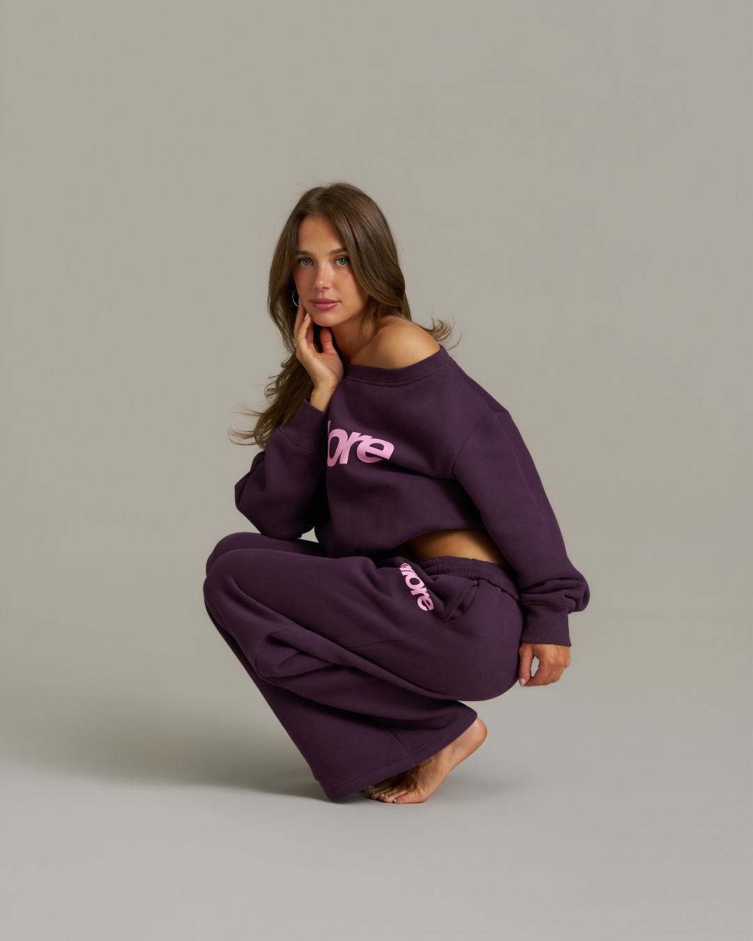 Boxy Adjustable Off-Shoulder Crewneck - Plum