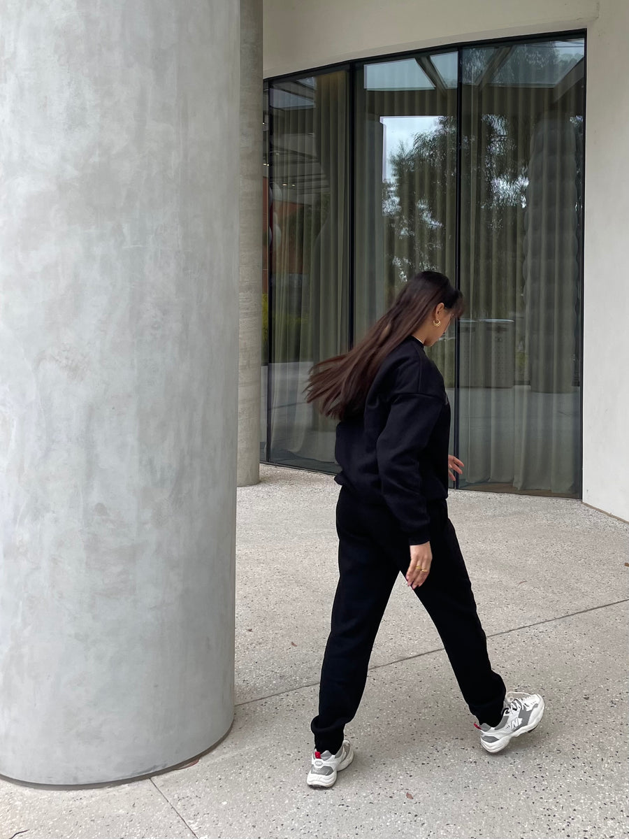 Black Boxy Oversized Crew